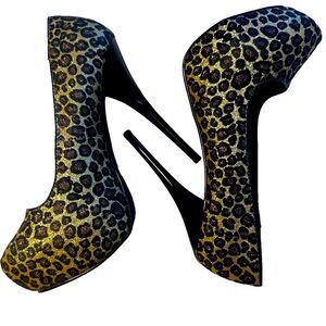 GORGEOUS SHI BY JOURNEYS BRAND GLITTERY LEOPARD PRINT STILETTO HEELS. SIZE 7 1/2